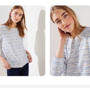 LOFT lightweight top 💙🤍